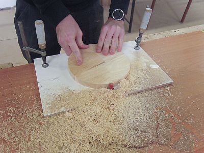 4.Balíčky s truhlářským kurzem